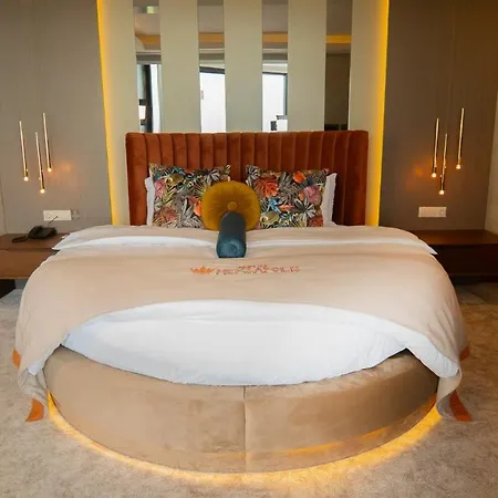 Heksapolis Hotel Tavsancil
