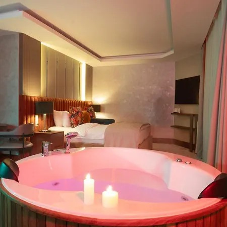 Hotel Heksapolis 5*