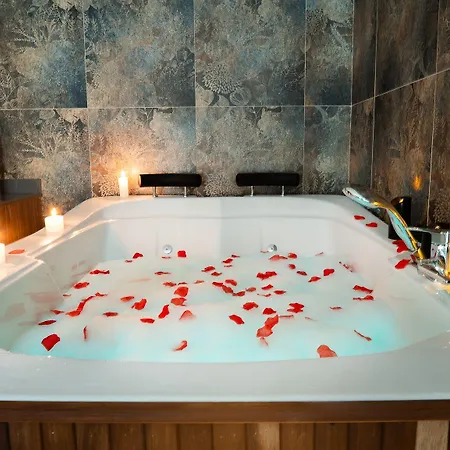 Heksapolis Tavsancil