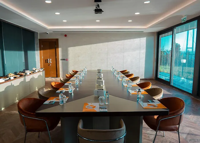 Heksapolis Hotel Tavsancil